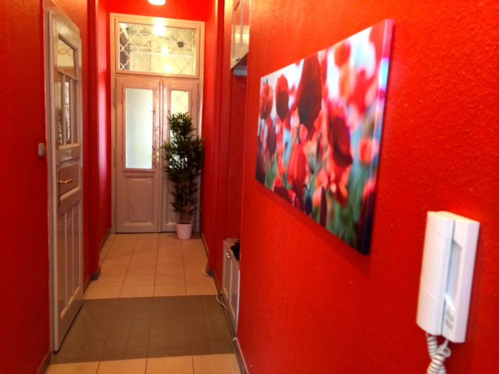 Budget Apartment By Hi5 - Oktober 6 Str 4 Budapest Exterior photo